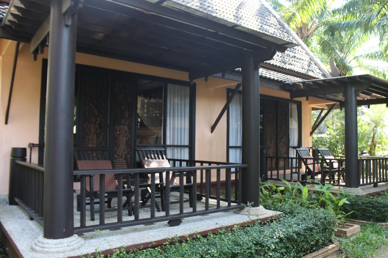 Khaolak Palm Beach Resort Khao Lak Exterior photo